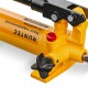 RUNTEC RT-HP04 Насос гидравлический 4 т со шлангом