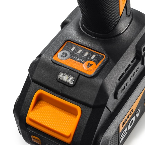 RUNTEC RT-ID224 Дрель-шуруповерт ударная аккумуляторная RUNTEC PRO 13 мм, 20В, 2*4Ач, 100Нм