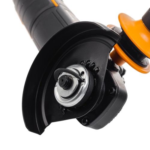 RUNTEC RT-ADC1700 Шлифмашина угловая RUNTEC 125 мм, 220В, 1700Вт