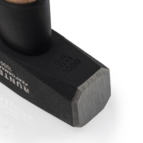 RUNTEC RT-PHC011 Молоток слесарный RUNTEC с рукояткой из дерева гикори, 1000 г