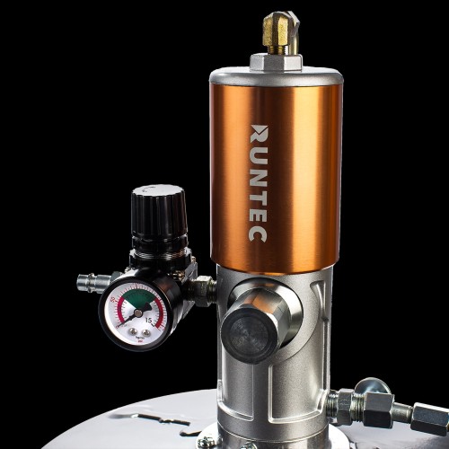 RUNTEC RT-SO21 Солидолонагнетатель с пневмоприводом для бочек 20 л RUNTEC RT-SO21 Солидолонагнетатель с пневмоприводом для бочек 20 л