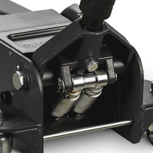 RUNTEC RT-PJL35 Домкрат подкатной низкого подхвата 3,5 т, 95-552 мм, усиленный RUNTEC RT-PJL35 Домкрат подкатной низкого подхвата 3,5 т, 95-552 мм, усиленный