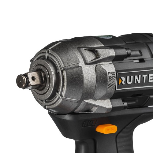 RUNTEC RT-IW750 Гайковерт ударный аккумуляторный RUNTEC PRO 1/2", 20В, 2*4Ач, 750Нм RUNTEC RT-IW750 Гайковерт ударный аккумуляторный RUNTEC PRO 1/2", 20В, 2*4Ач, 750Нм